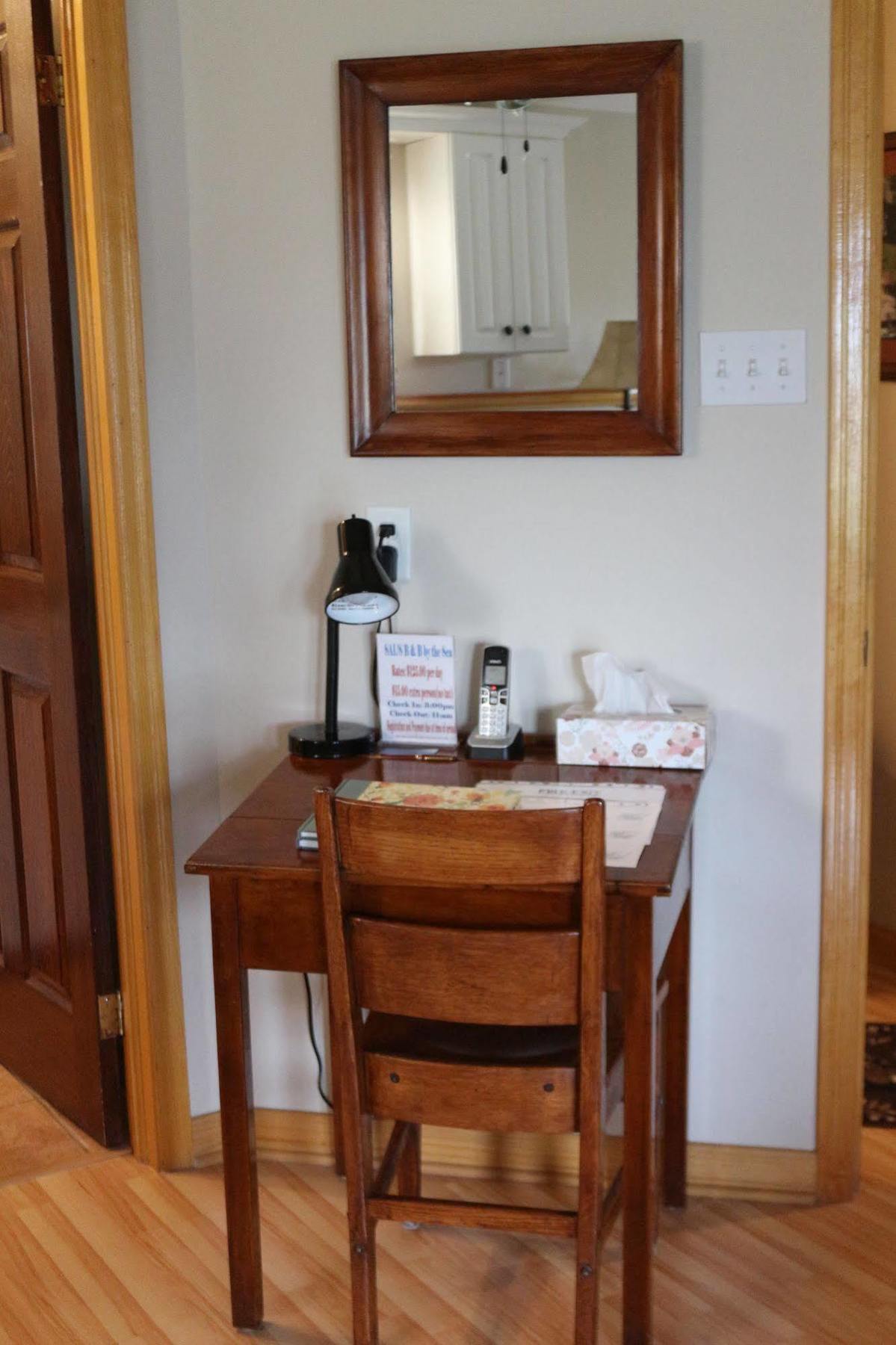 Sal'S Bed And Breakfast By The Sea Herring Cove Exterior photo